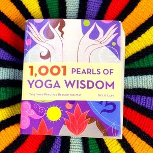 1001 pearls of yoga wisdom book